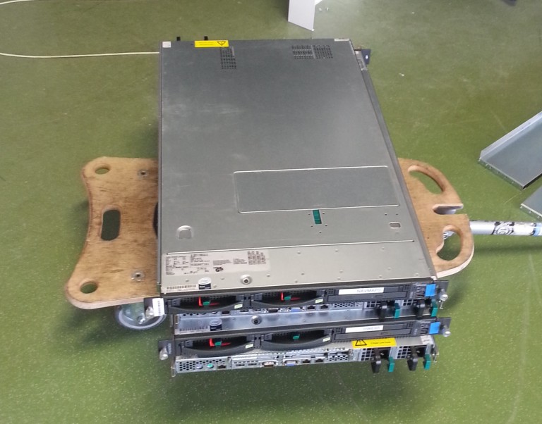 Servers servers 1